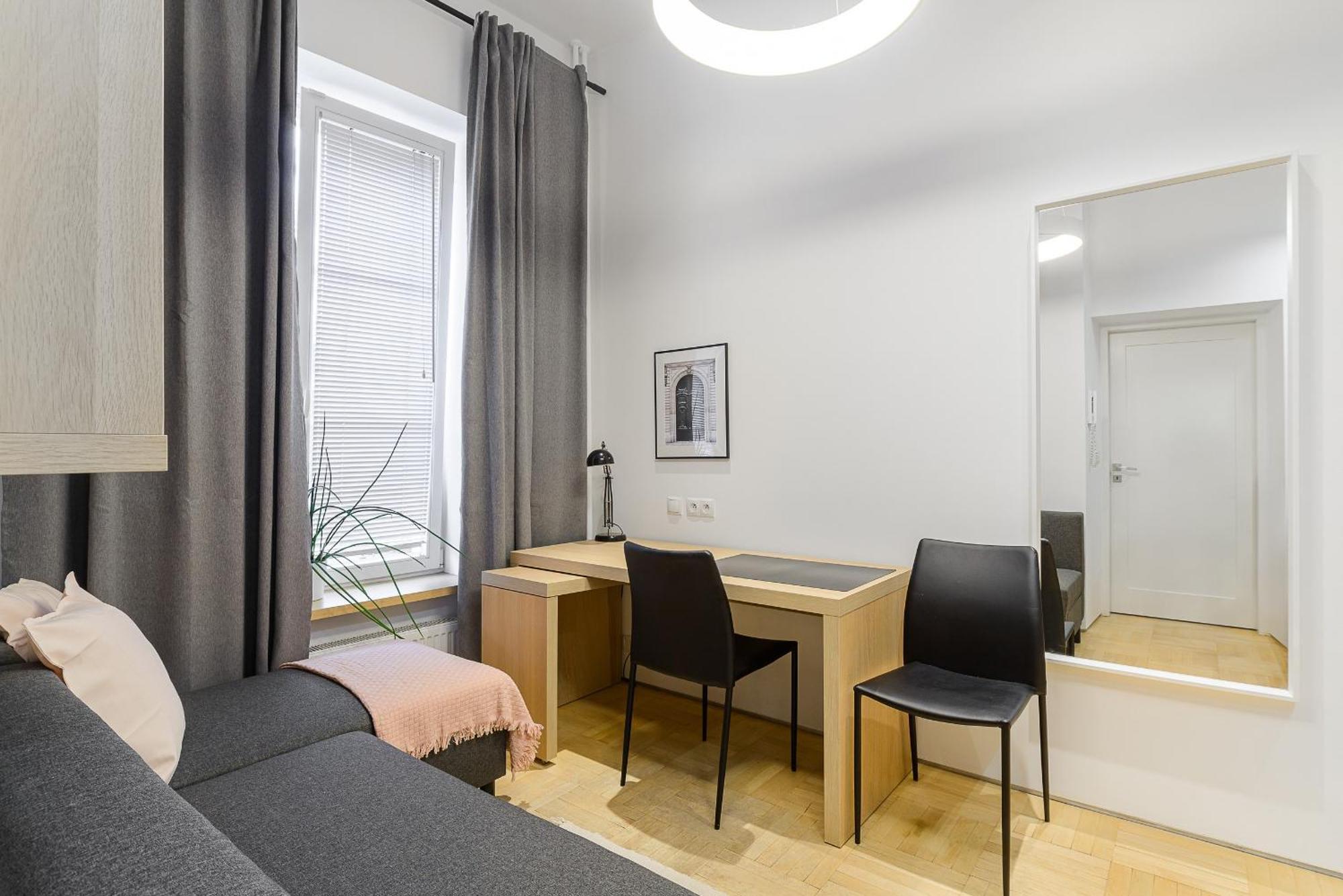 P&O Serviced Apartments Warecka Street Warsaw Exterior photo