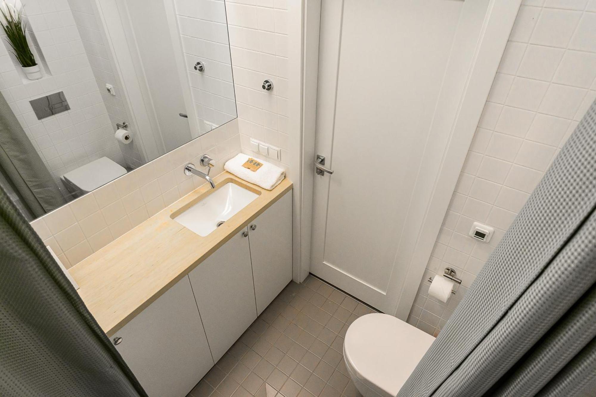 P&O Serviced Apartments Warecka Street Warsaw Exterior photo