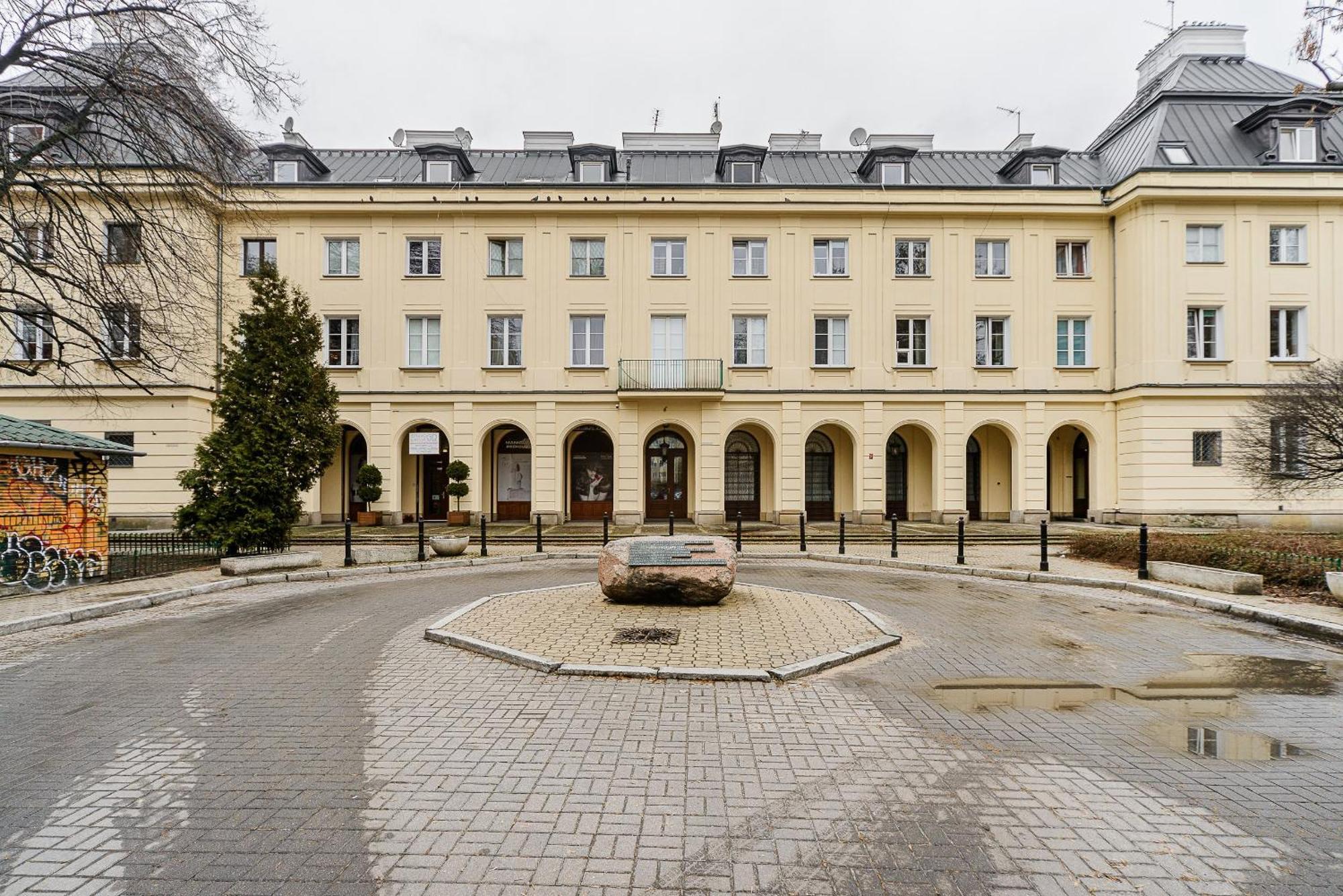 P&O Serviced Apartments Warecka Street Warsaw Exterior photo