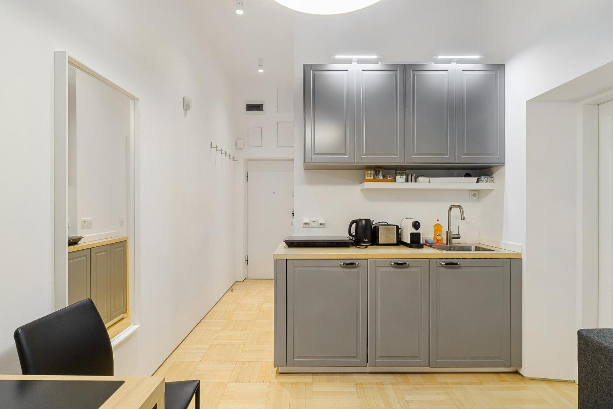 P&O Serviced Apartments Warecka Street Warsaw Exterior photo